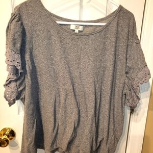 True Craft Women's Top Size 1X